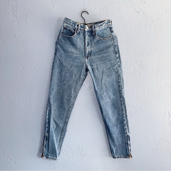 GUESS Women's Light Blue High Rise Jeans Size 28/ 25” - Picture 2 of 13